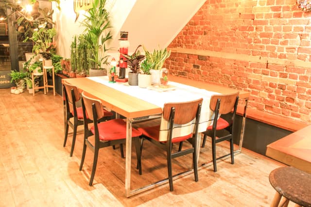The Travel Cafe Holloway