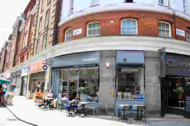 Attendant Clerkenwell