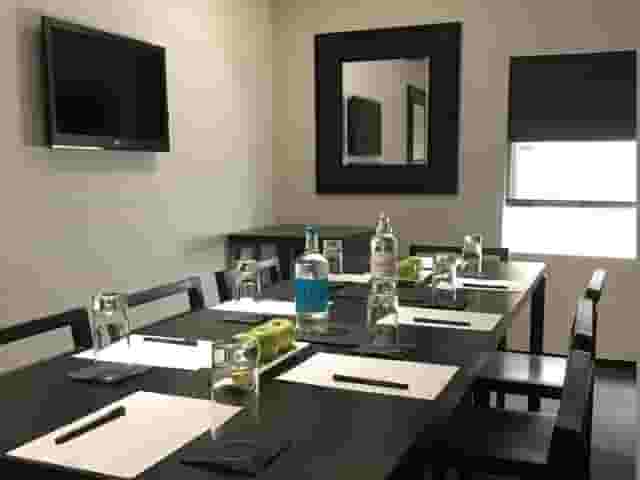 La Suite West Hotel