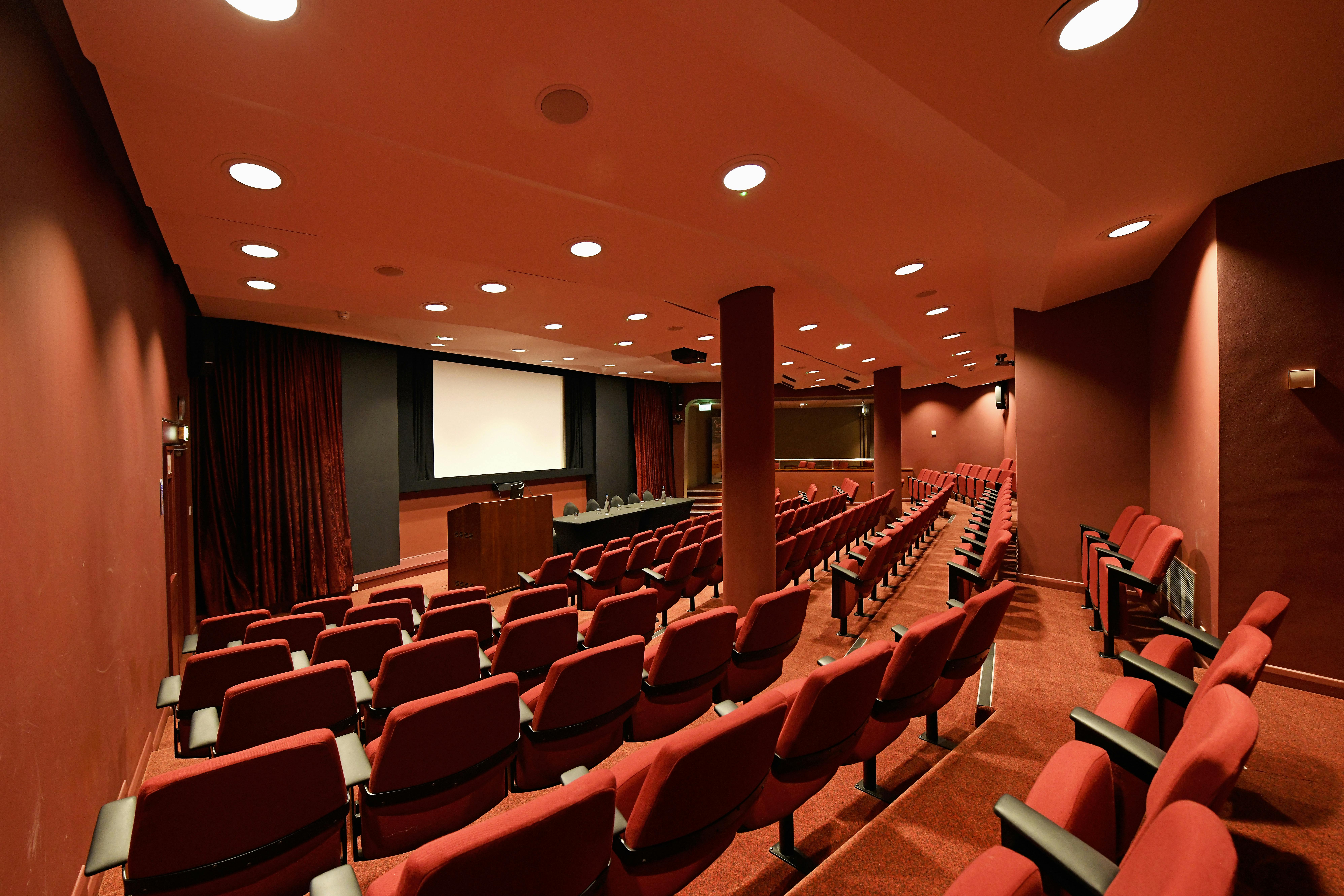 SCI Belgravia - Auditorium image 1