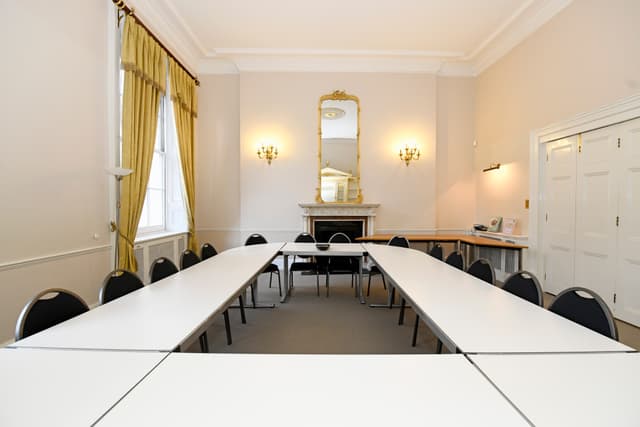 Roscoe Room