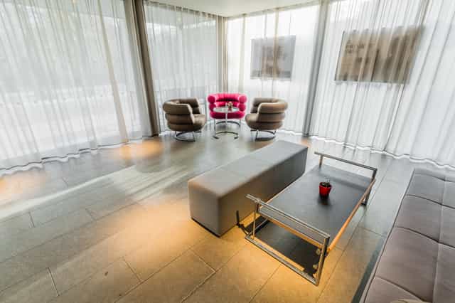 Modern lounge bar in Curzon Bloomsbury, ideal for networking events and meetings.