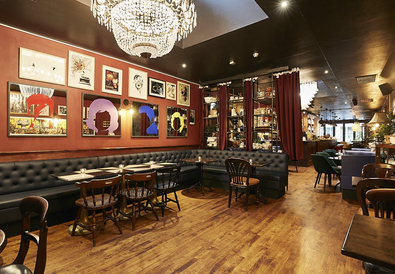 Little Bat - Full Venue image 1