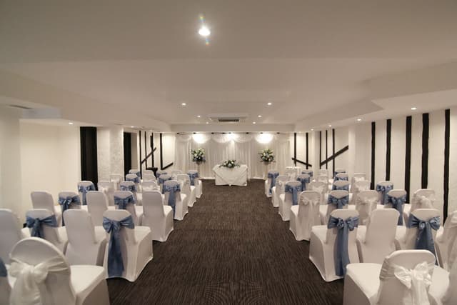 Donnington Manor Hotel