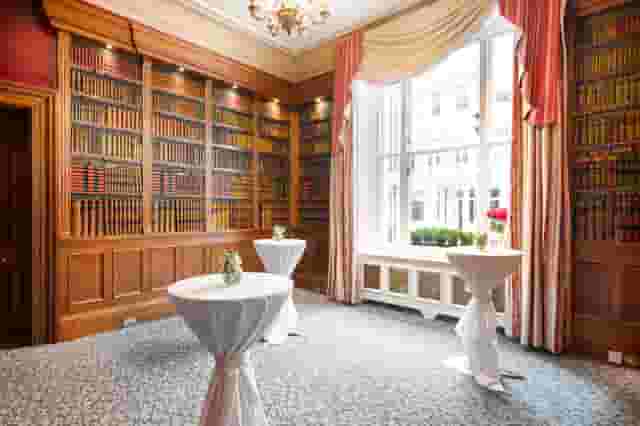 Gem Strathmore Hotel