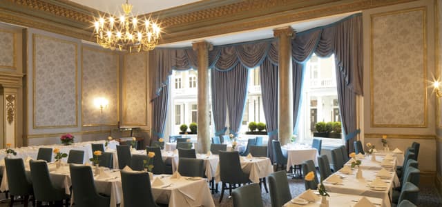 Gem Strathmore Hotel