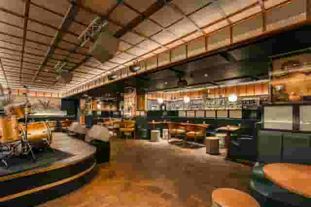 Oriole Bar