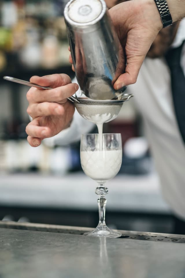 TOZI Restaurant & Bar
