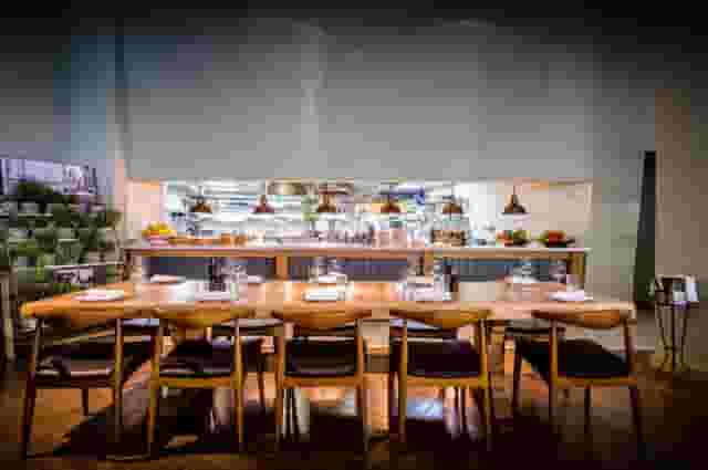 TOZI Restaurant & Bar