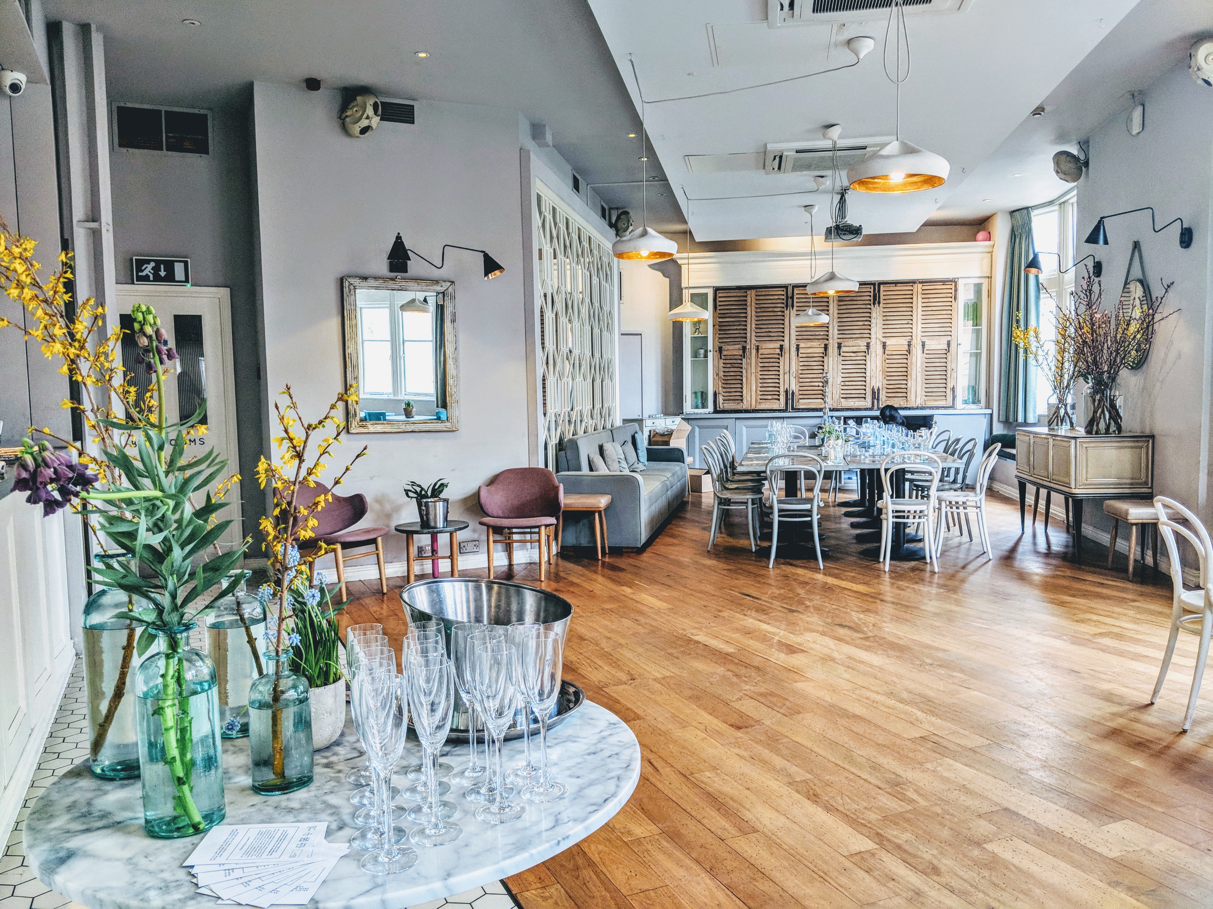 Elegant event space at No.11 Pimlico Road, perfect for meetings and gatherings. - Banner