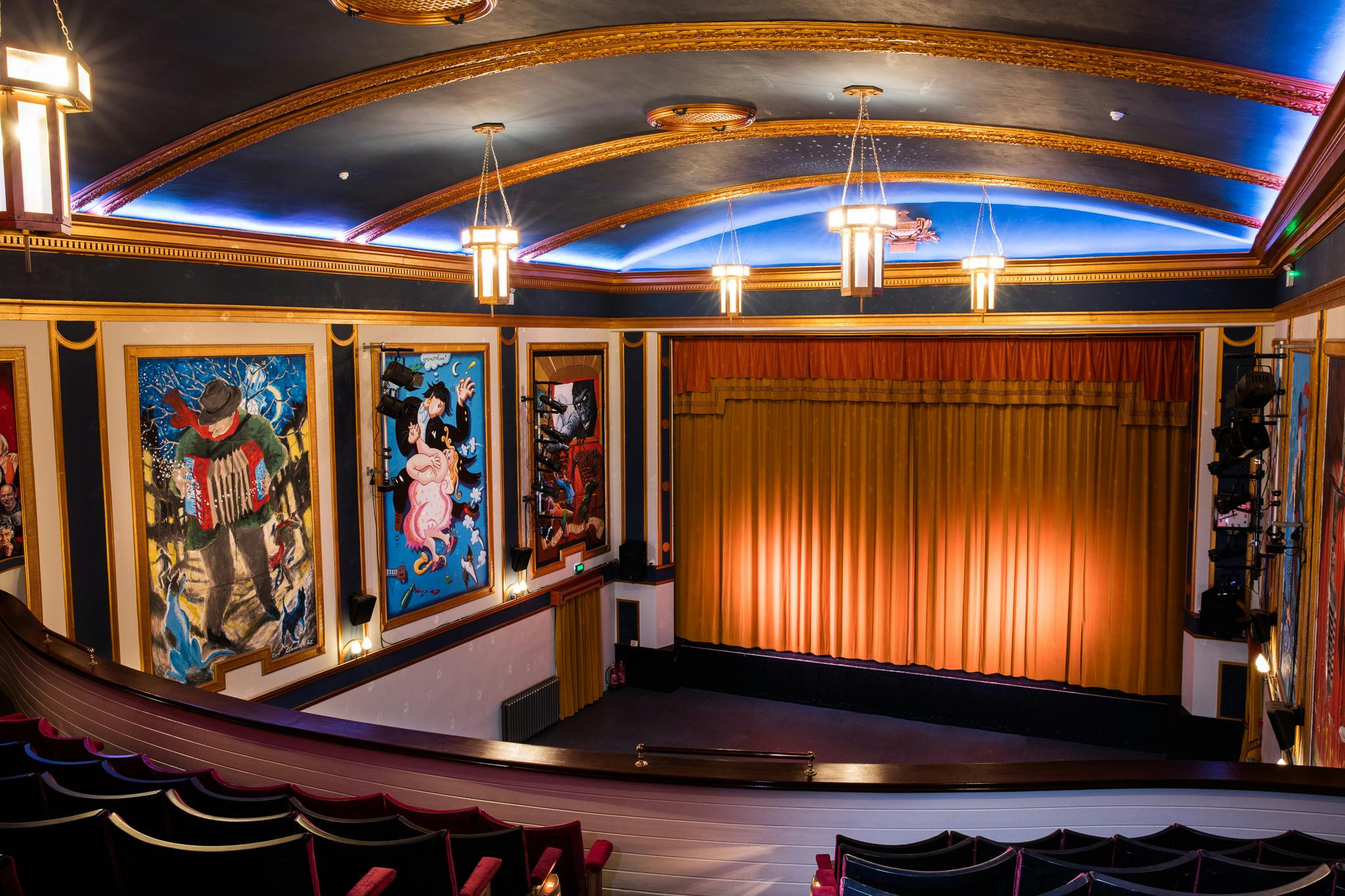 Bridport Electric Palace - Whole Venue image 1