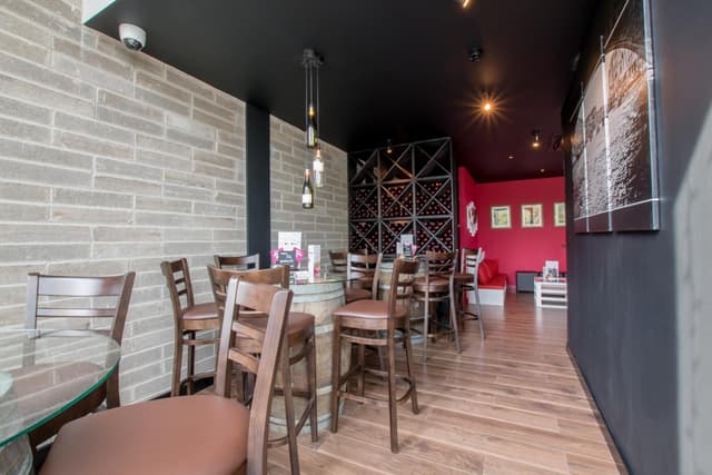 Veeno Italian Wine Bar Bristol