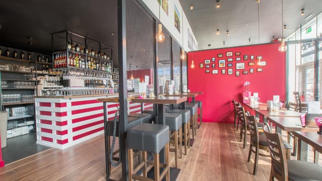Veeno Italian Wine Bar Bristol