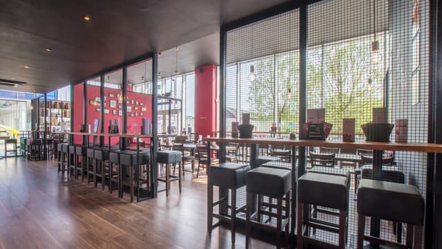 Veeno Italian Wine Bar Bristol