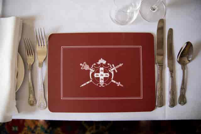 Elegant dining table in York Mansion House, perfect for formal events and high-end dining.