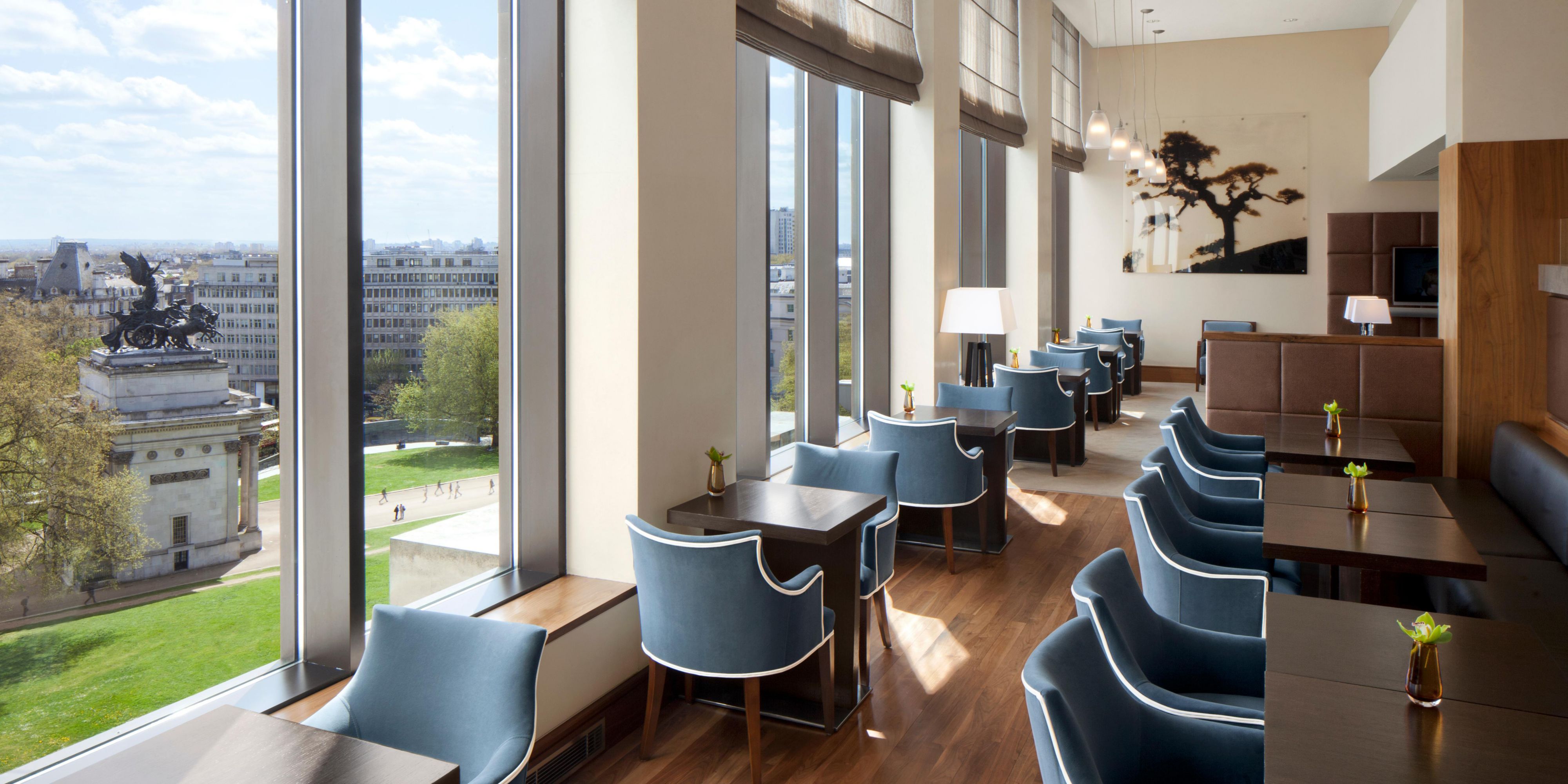 London Park Lane executive lounge, city views, networking event - Banner