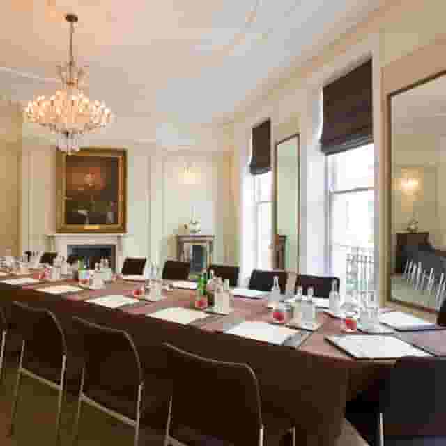 The Niagara Room