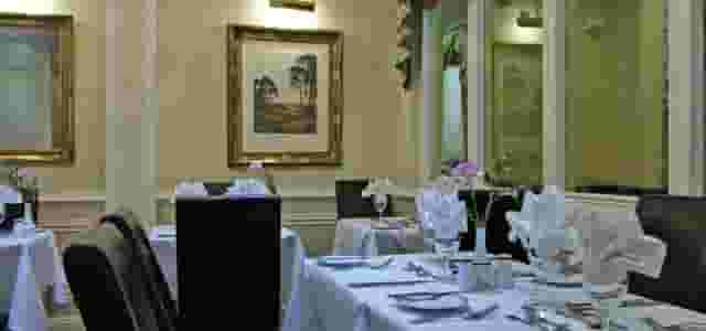 Syndicate Room