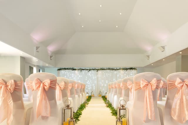 Bridgewood Manor Hotel & Spa