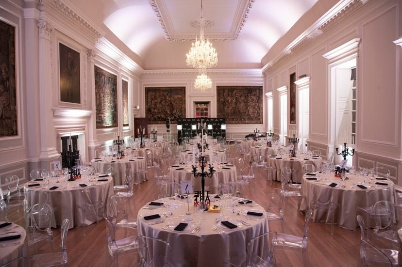 Elegant banquet hall in Adam Ballroom, Hopetoun House, ideal for galas and corporate events.