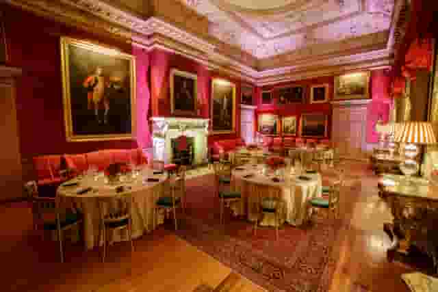 Hopetoun House