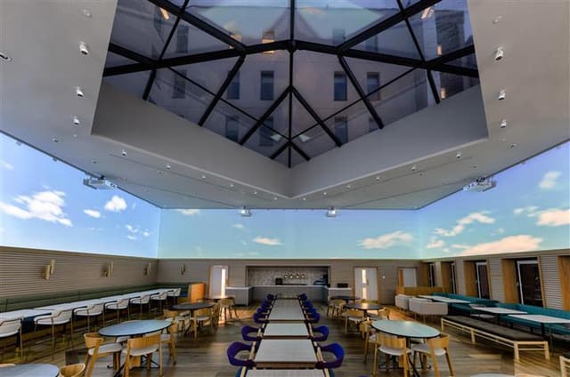 YOTEL Edinburgh