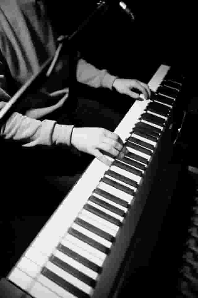 Sandy's Piano Bar - Old Brompton Road