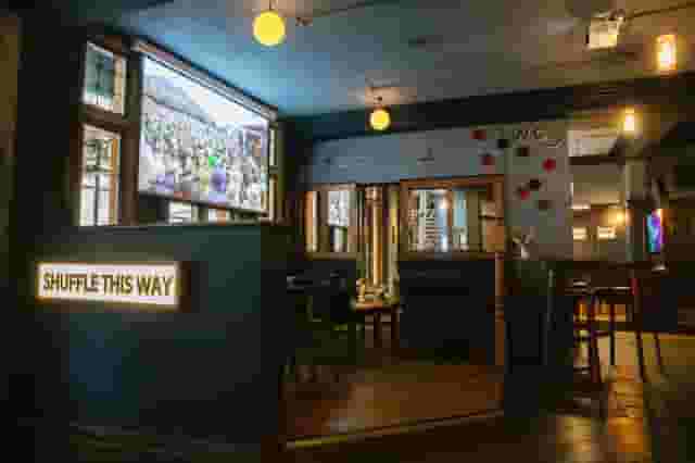 Newhall Street Tavern
