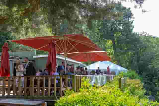 Beeses Riverside Bar