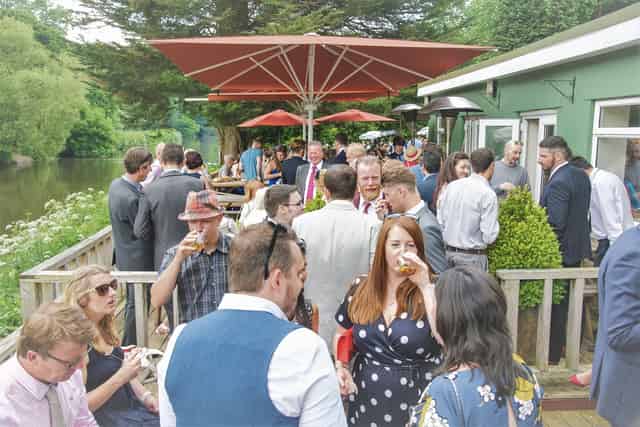Beeses Riverside Bar