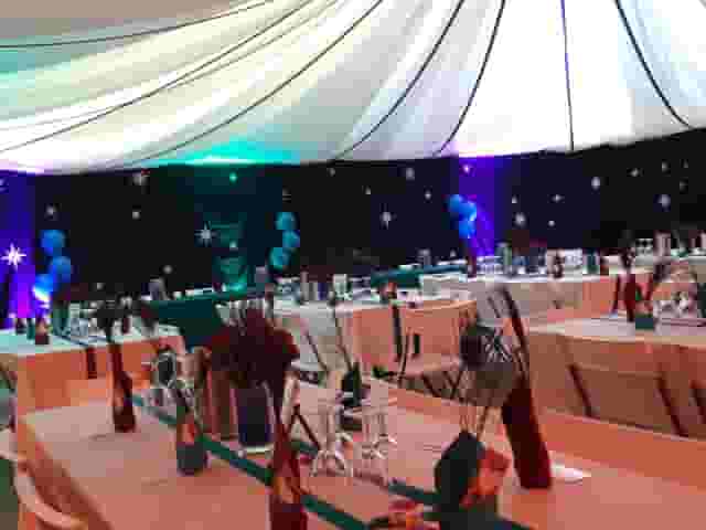 Beeses Riverside Bar