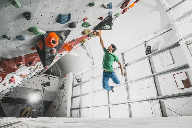 Westway Sports & Fitness Centre