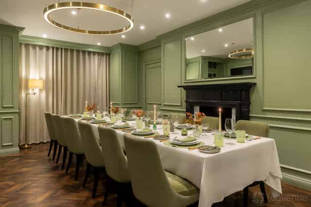 11 Cadogan Gardens