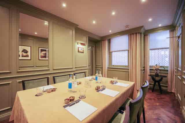 Boardroom at The Curio Lounge, 11 Cadogan Gardens for executive meetings and private events.