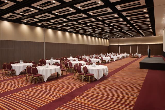 Mercure London Earls Court Hotel