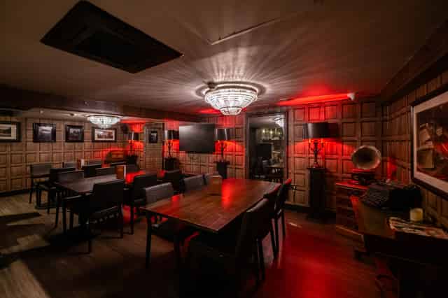 Tommy's Office