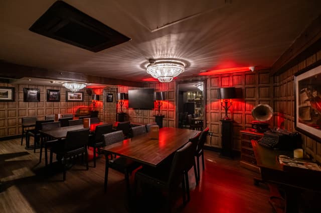 Tommy's Office