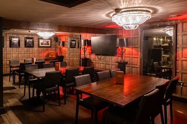 Tommy's Office