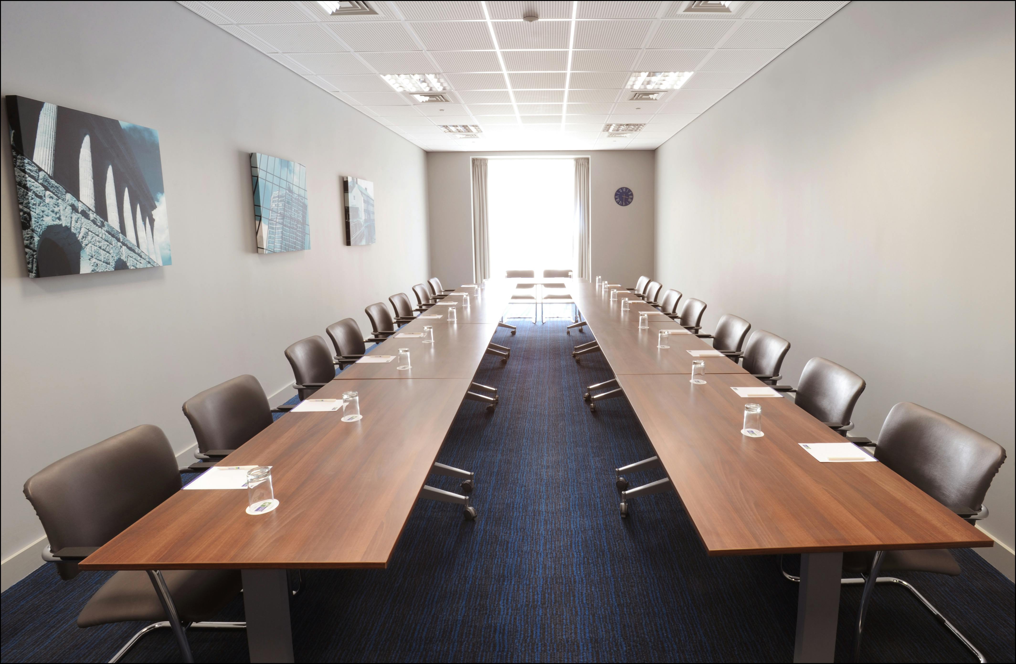 Meeting Room 3 at Holiday Inn Express: modern, well-lit space for professional gatherings.