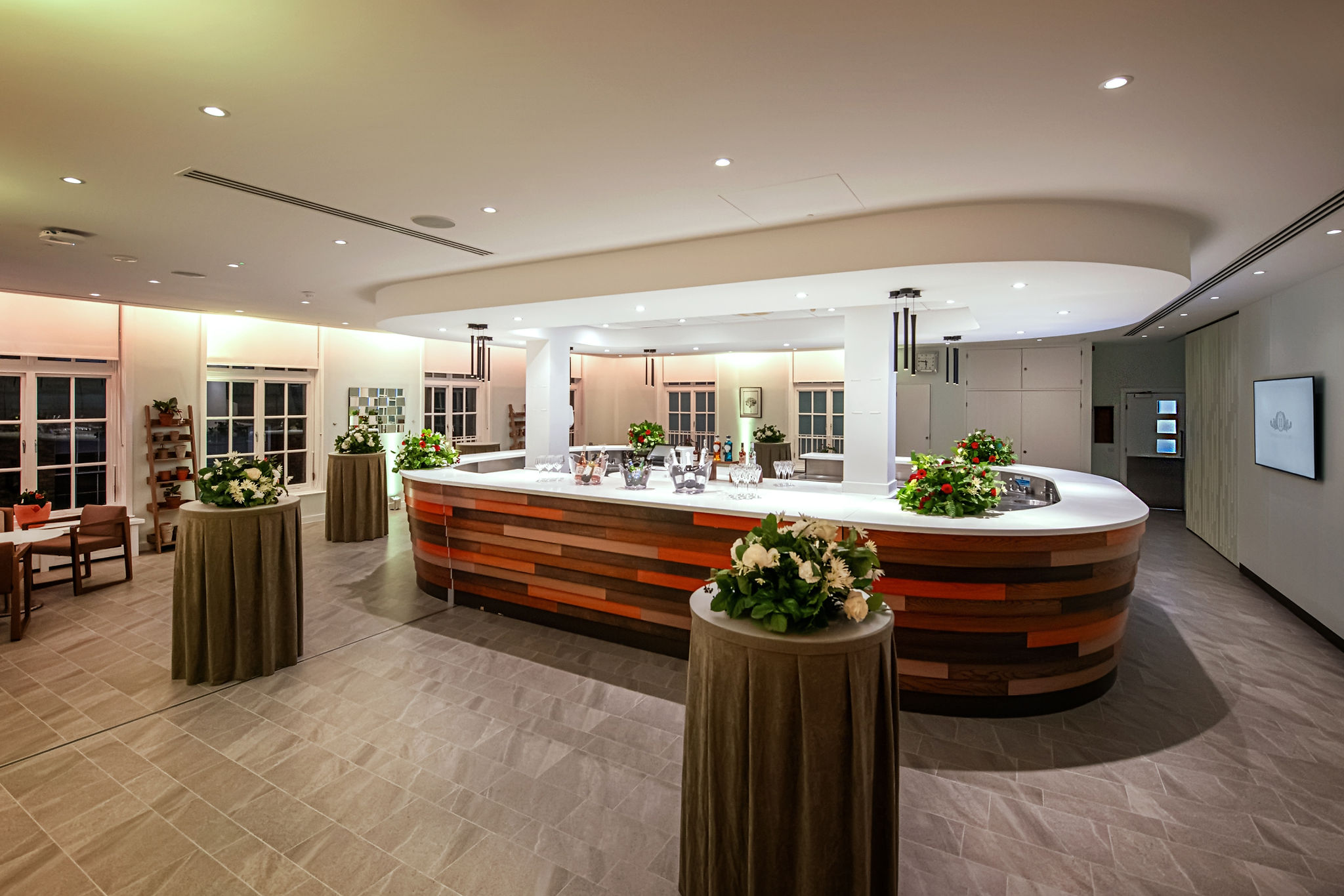 Green House Cavendish Sq. cocktail reception, modern bar, event - Banner