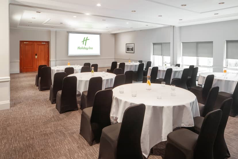 Myton Suite at Holiday Inn Hull Marina, ideal for corporate workshops and seminars.