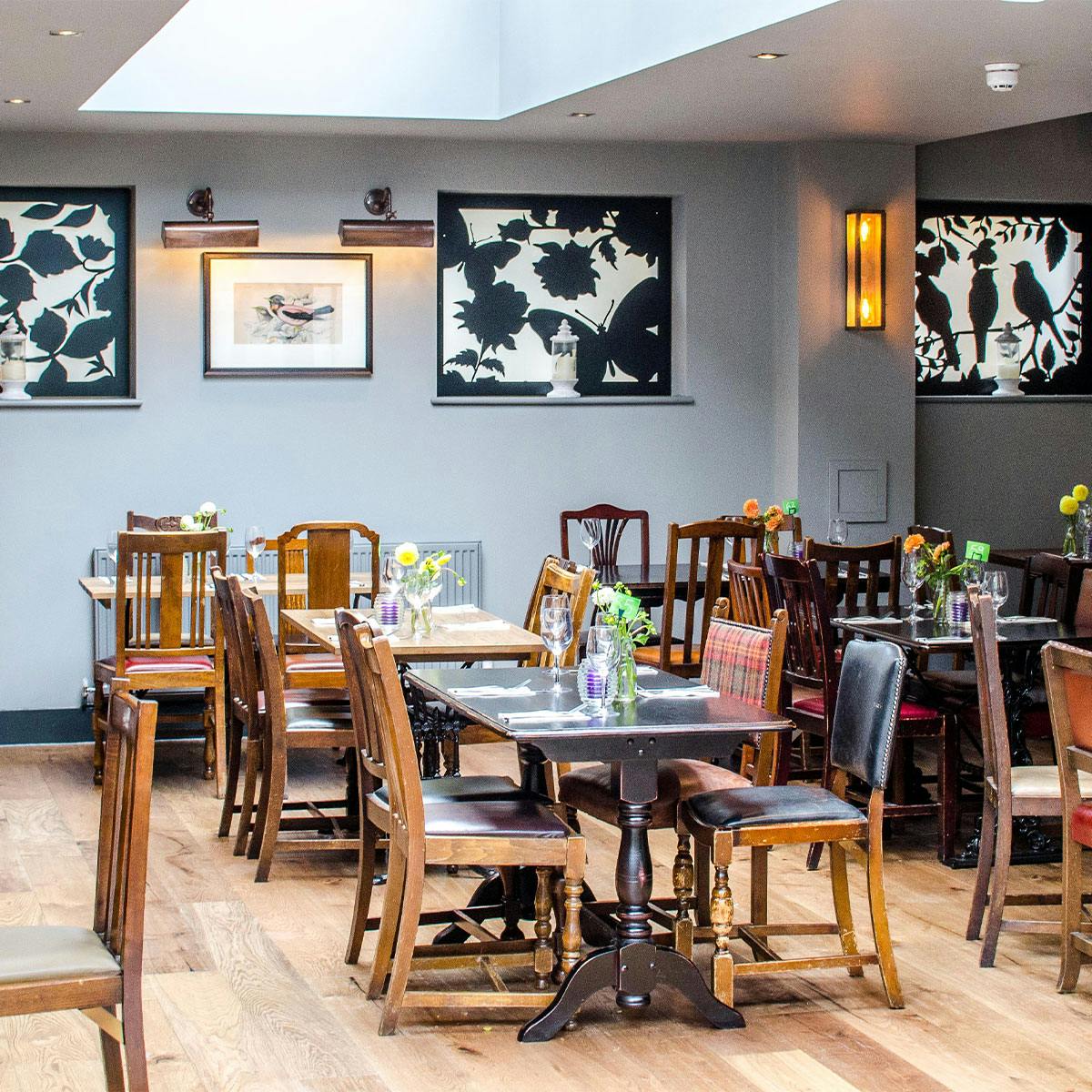 The Crown and Greyhound - The Restaurant image 1