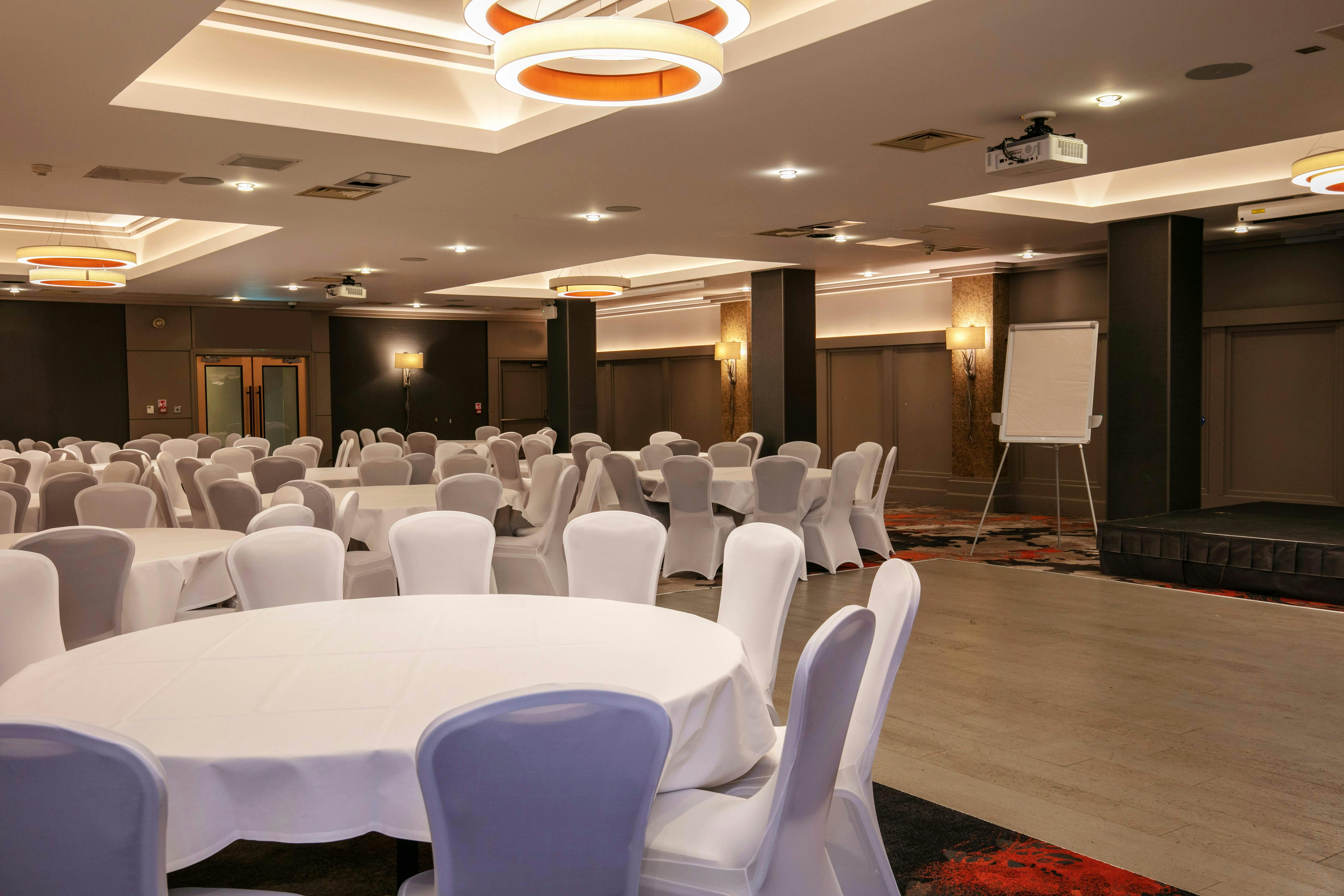 Ivy Suite at The Crown London Hotel, elegant event space for conferences and banquets.