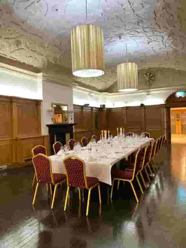 The Crown London Hotel