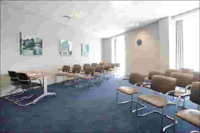 Holiday Inn Express Birmingham Snowhill