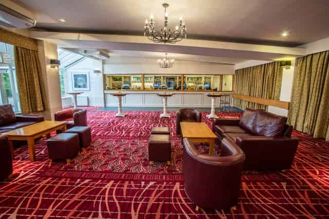 Drayton Manor Hotel