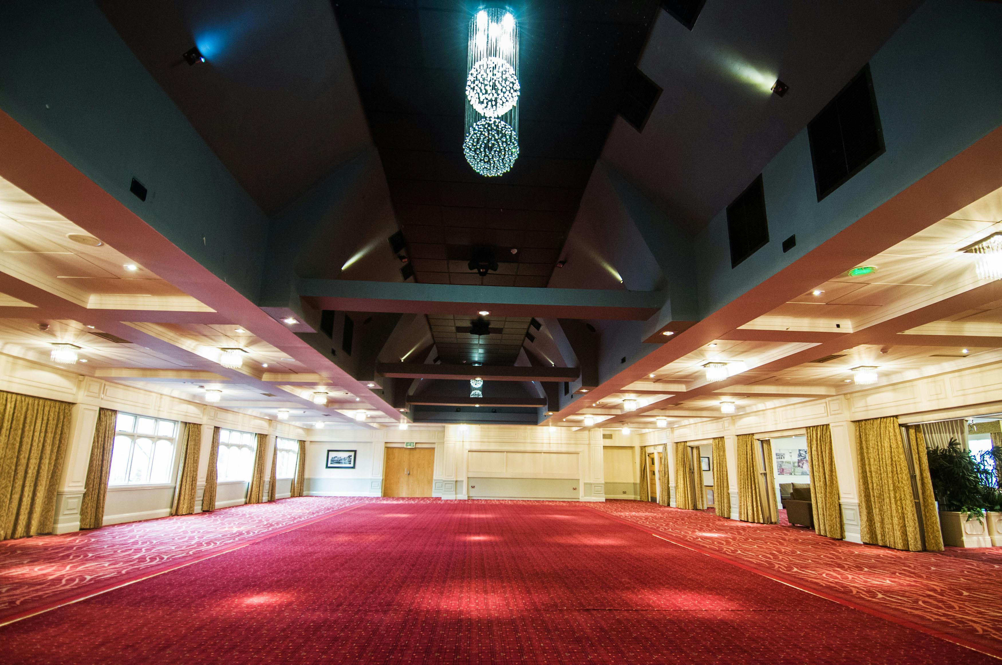 Drayton Manor Hotel - Tower Suite image 1