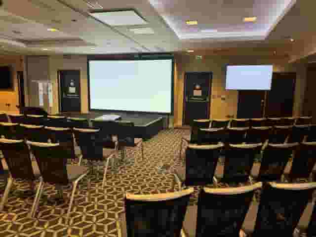 The Laker Suite