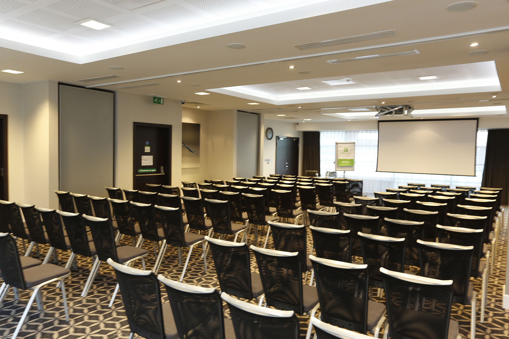 Holiday Inn Southend - image 2
