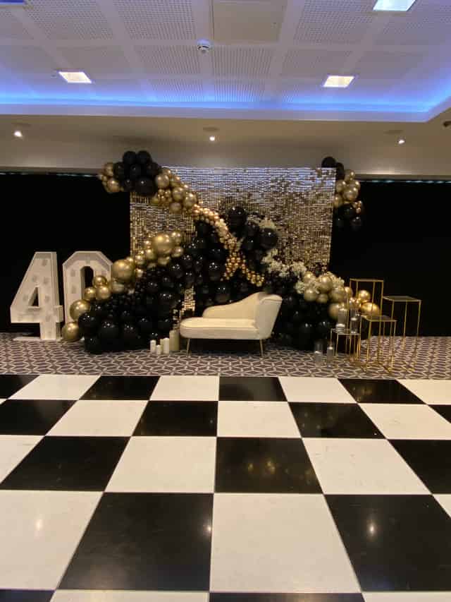 The Laker Suite